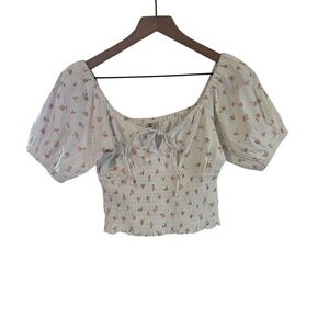 Billabong Sweet Sunset White Floral‎ smocked Crop Top boho
Small